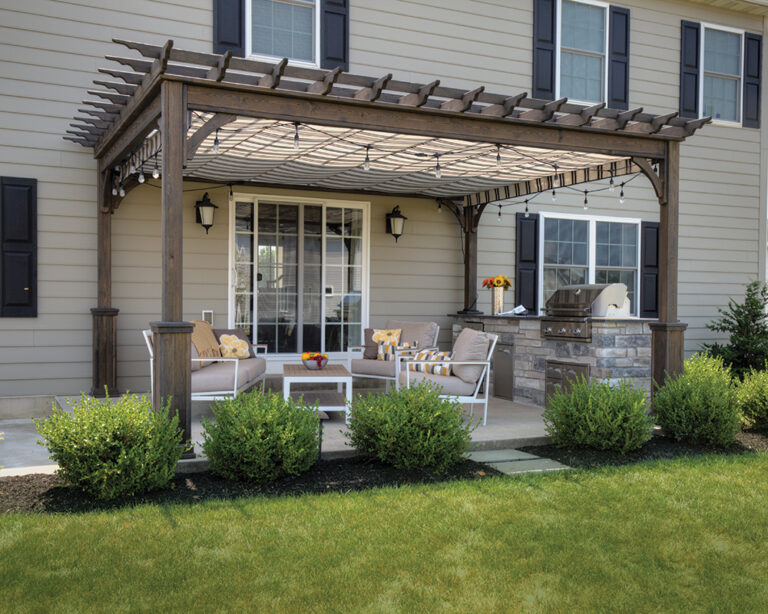 Traditional Wooden Pergola | Green Acres Outdoor Living