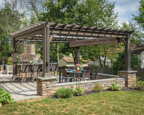 Traditional Wooden Pergola | Green Acres Outdoor Living