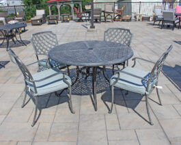 Madison 48" Dining Set.